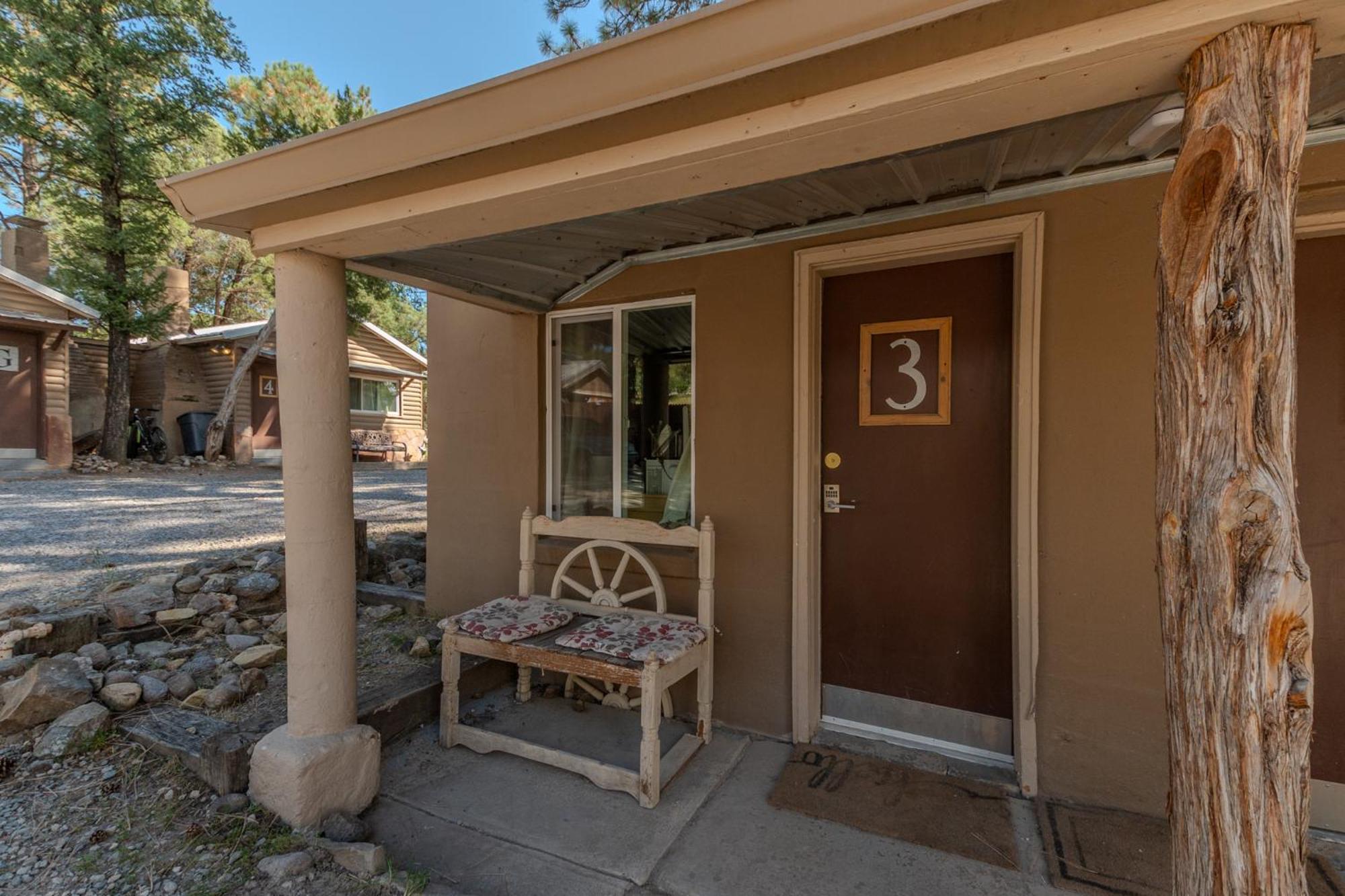 Enchanted Hideaway Cabins And Cottages Ruidoso Eksteriør bilde