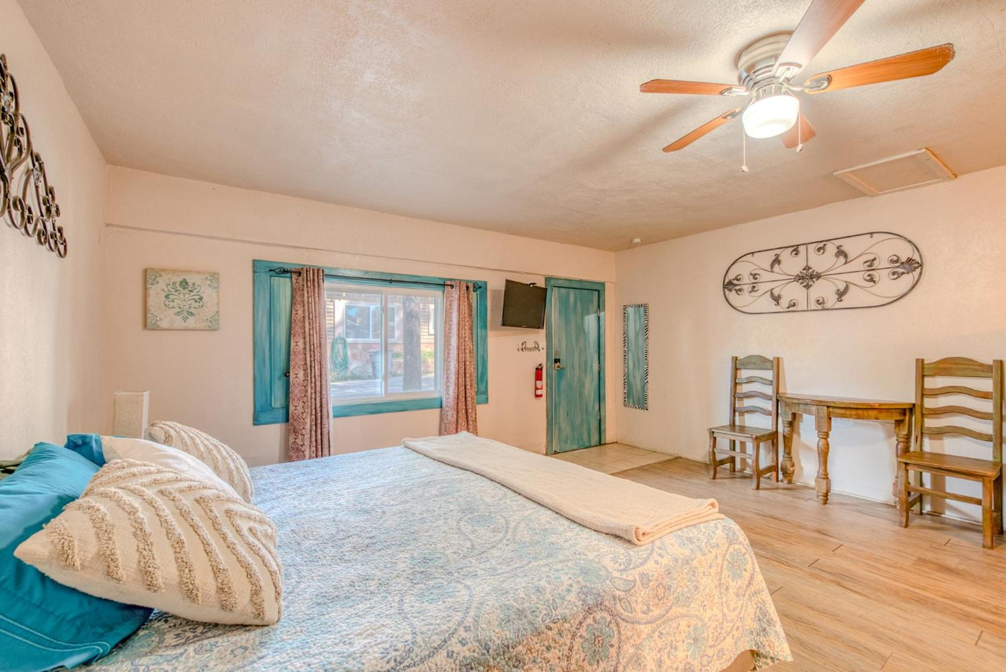 Enchanted Hideaway Cabins And Cottages Ruidoso Eksteriør bilde