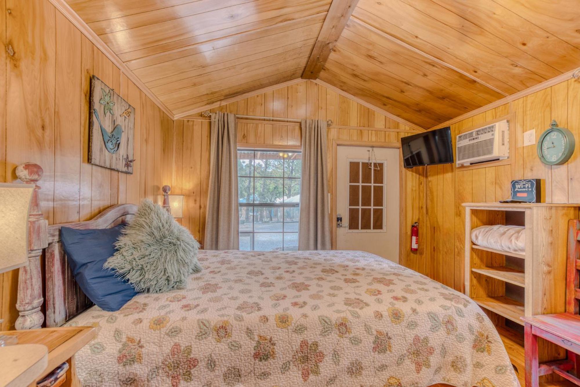 Enchanted Hideaway Cabins And Cottages Ruidoso Eksteriør bilde