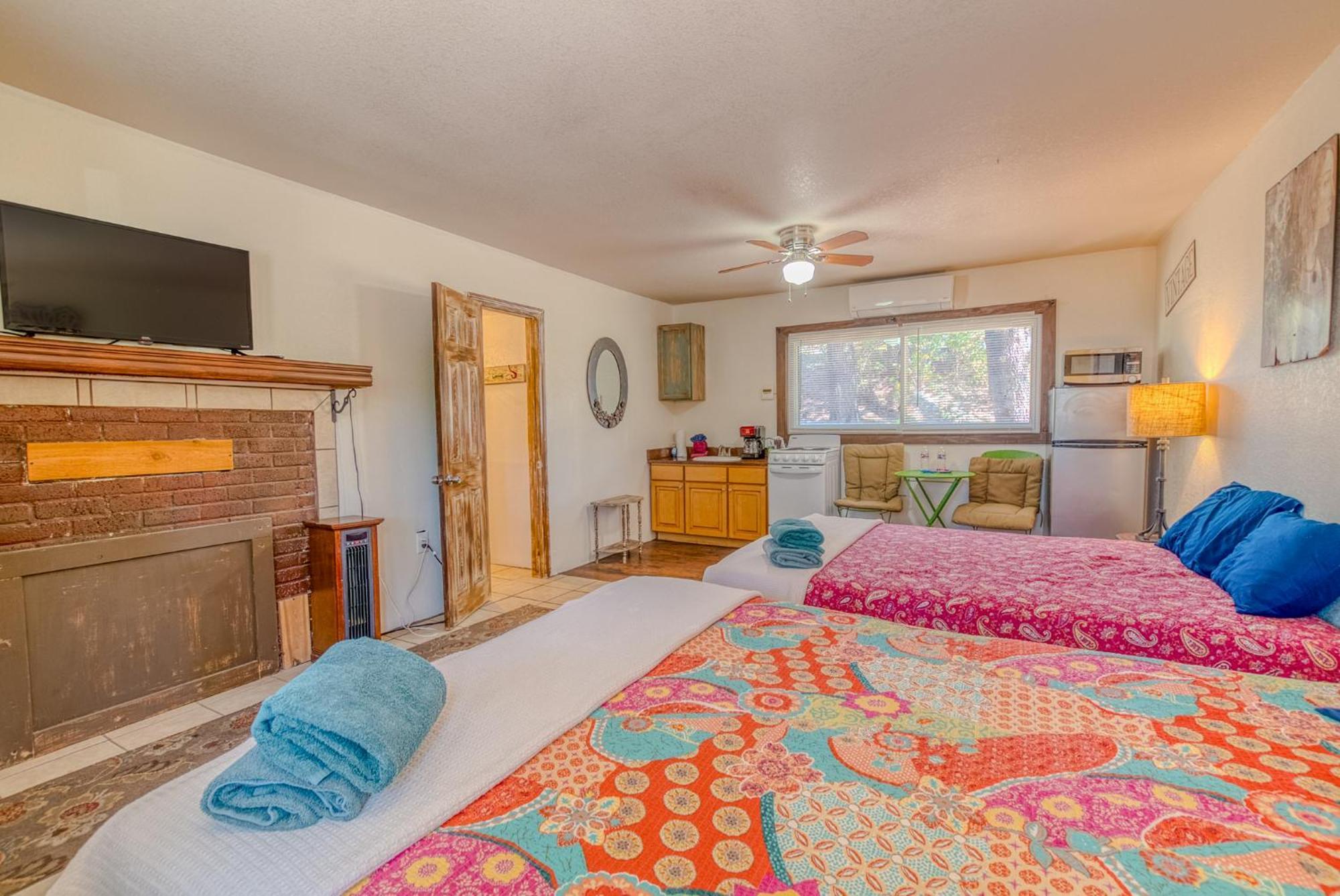 Enchanted Hideaway Cabins And Cottages Ruidoso Eksteriør bilde