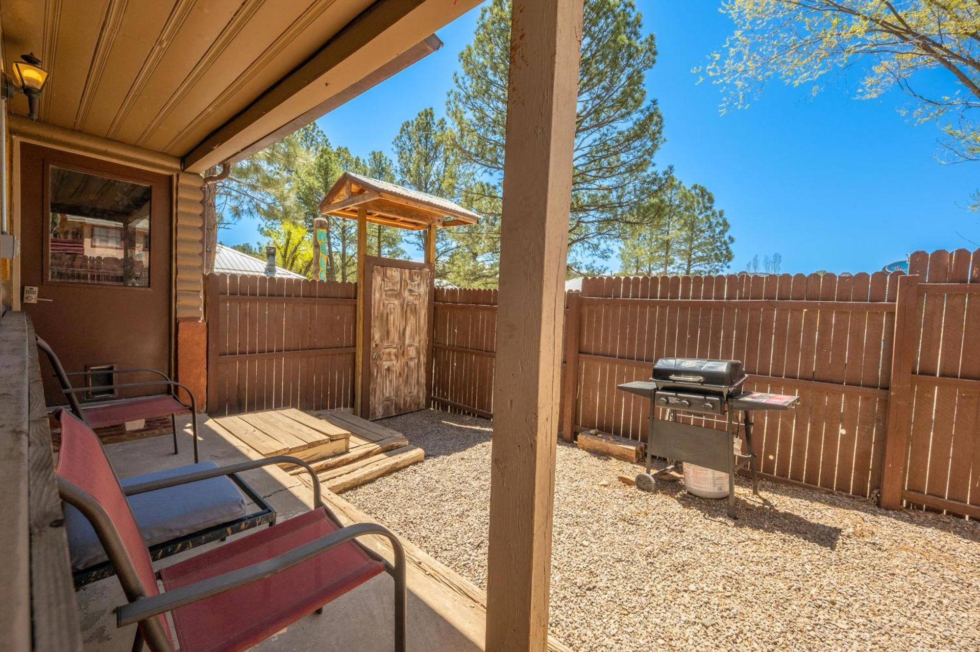 Enchanted Hideaway Cabins And Cottages Ruidoso Eksteriør bilde