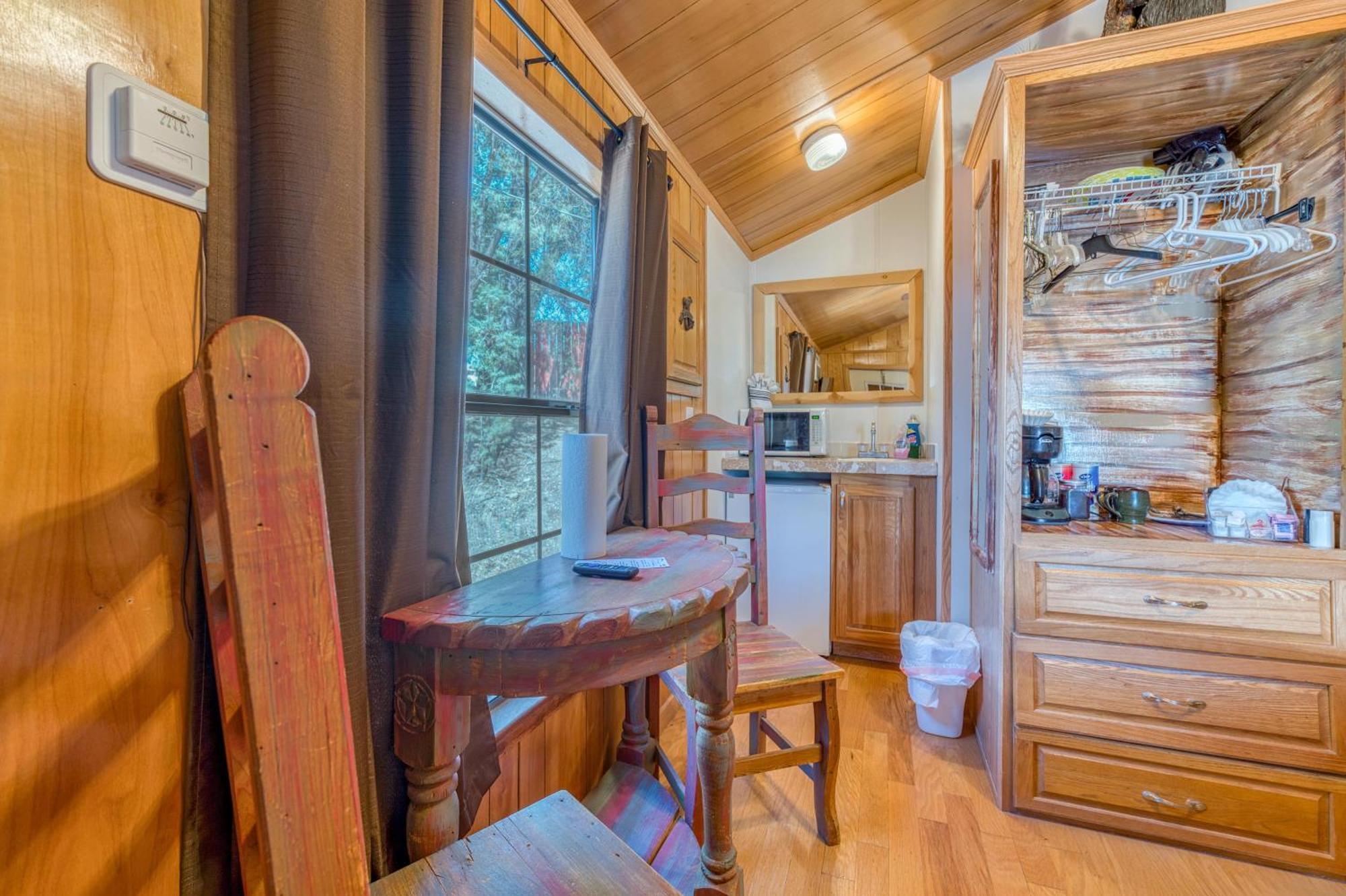Enchanted Hideaway Cabins And Cottages Ruidoso Eksteriør bilde