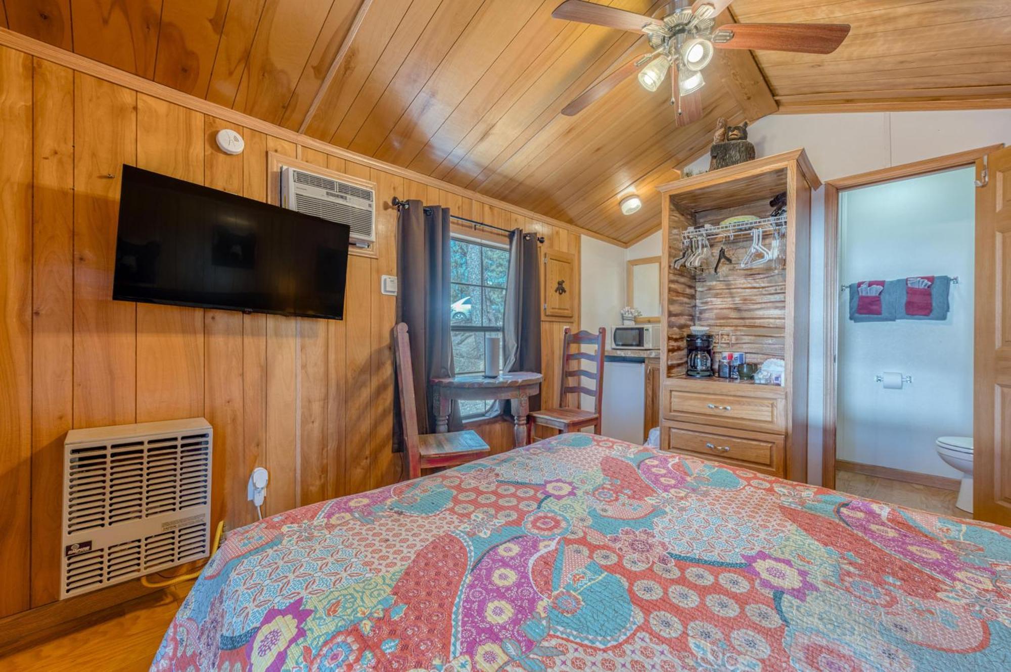 Enchanted Hideaway Cabins And Cottages Ruidoso Eksteriør bilde